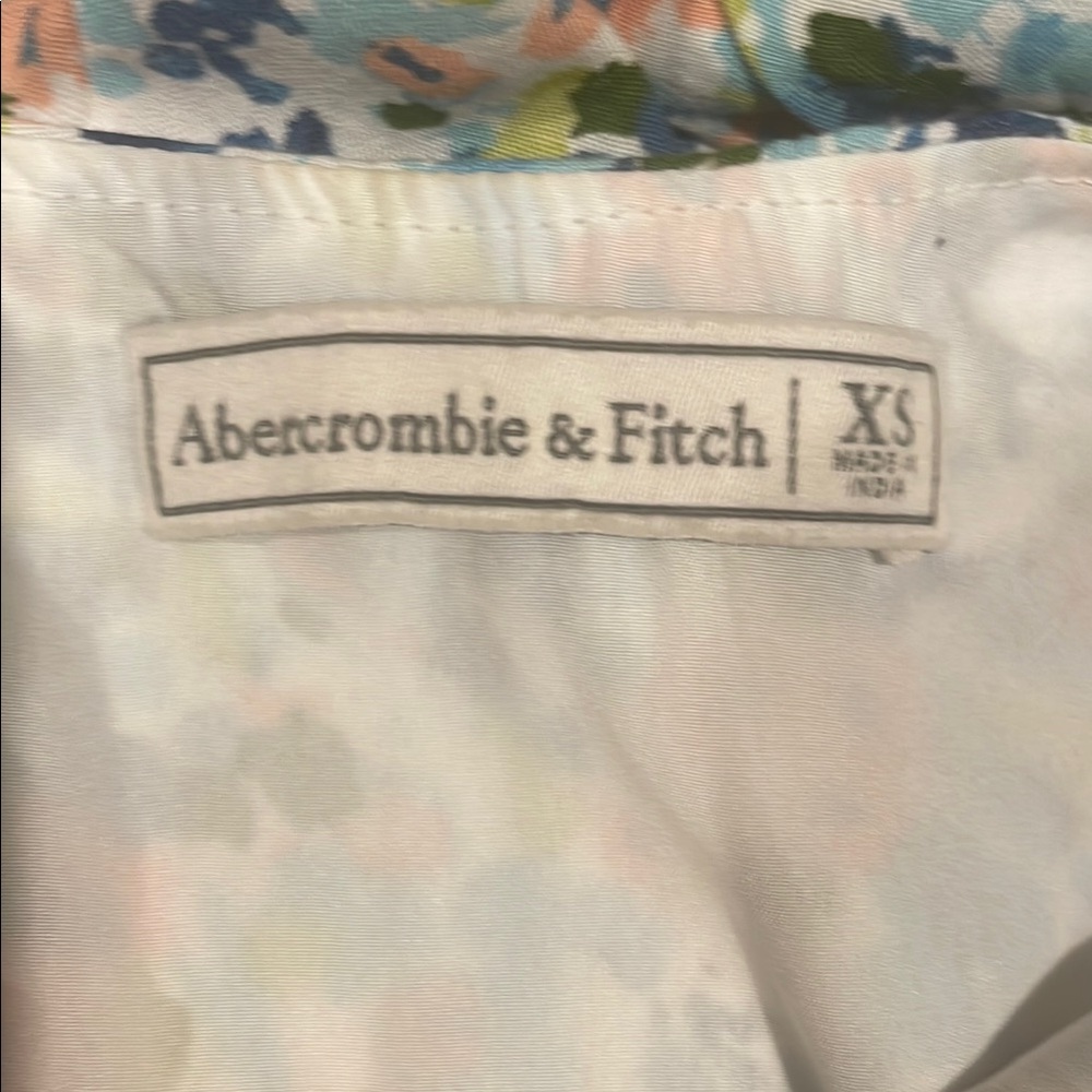 Abercrombie & Fitch floral mini dress - Picture 2 of 2